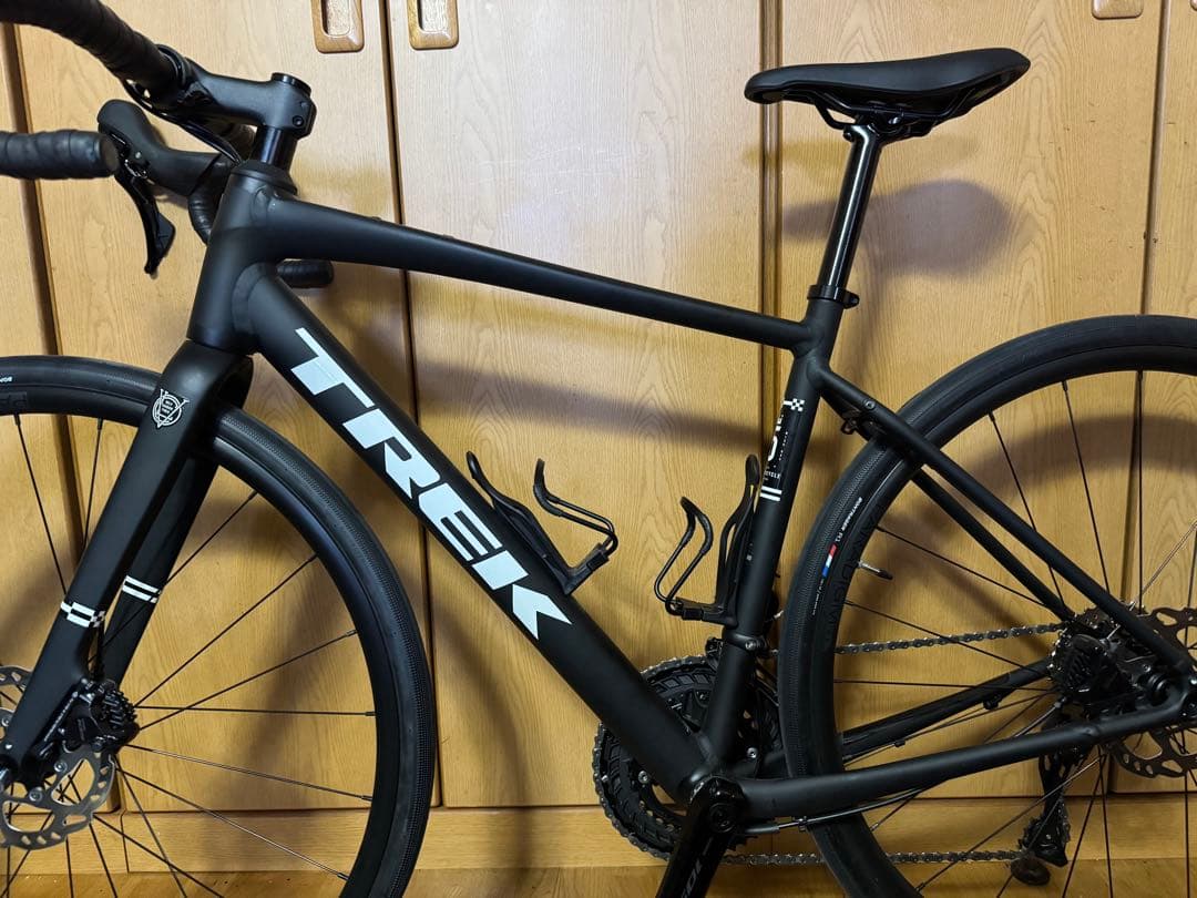 TREK DOMANE AL5 12速　現行モデル！