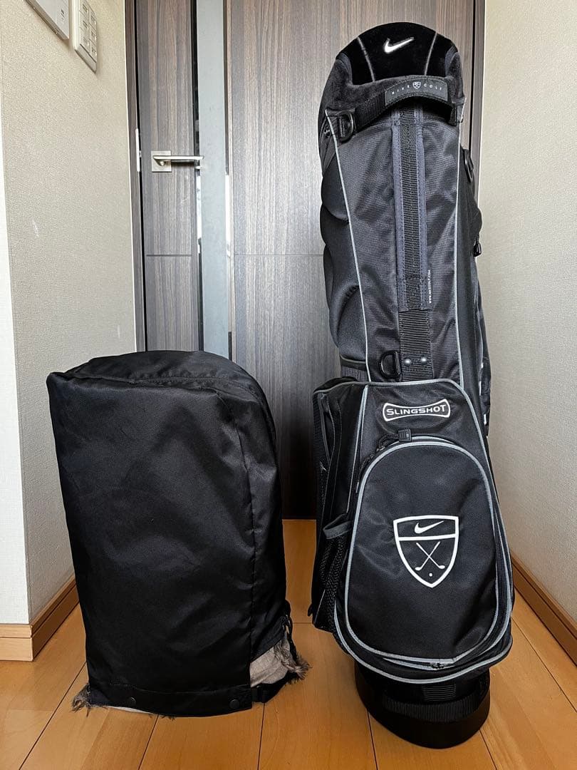 美品NIKE GOLF ナイキゴルフ　スタンド型キャディバッグ　希少旧ロゴ　黒