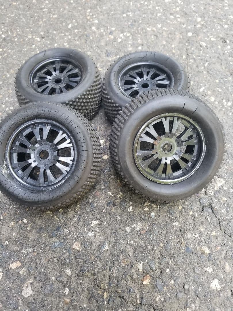 最終値下げ！ 1/8エンジンラジコン