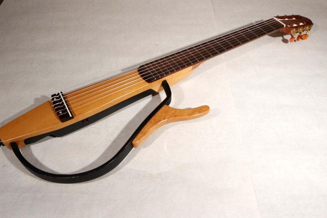 ■ヤマハ■サイレントギター SLG-100N■難ありジャンク 音出しOK