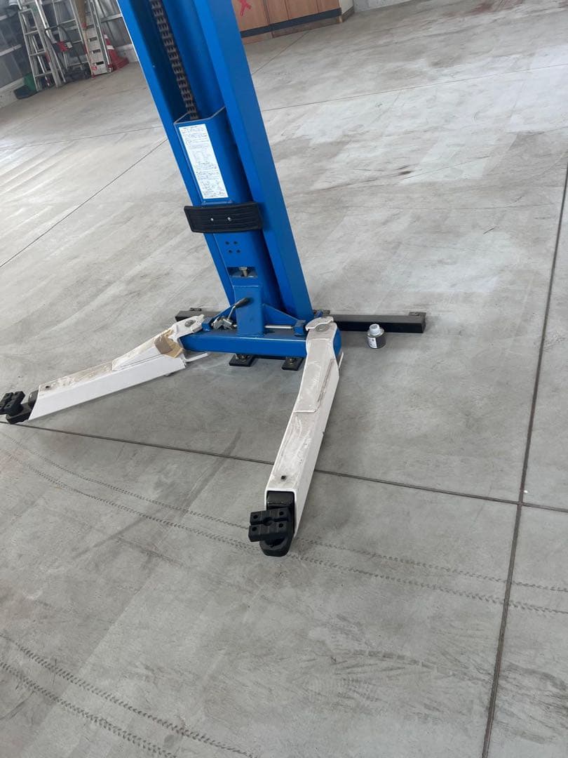 RYASAKA メンテナンススタンド