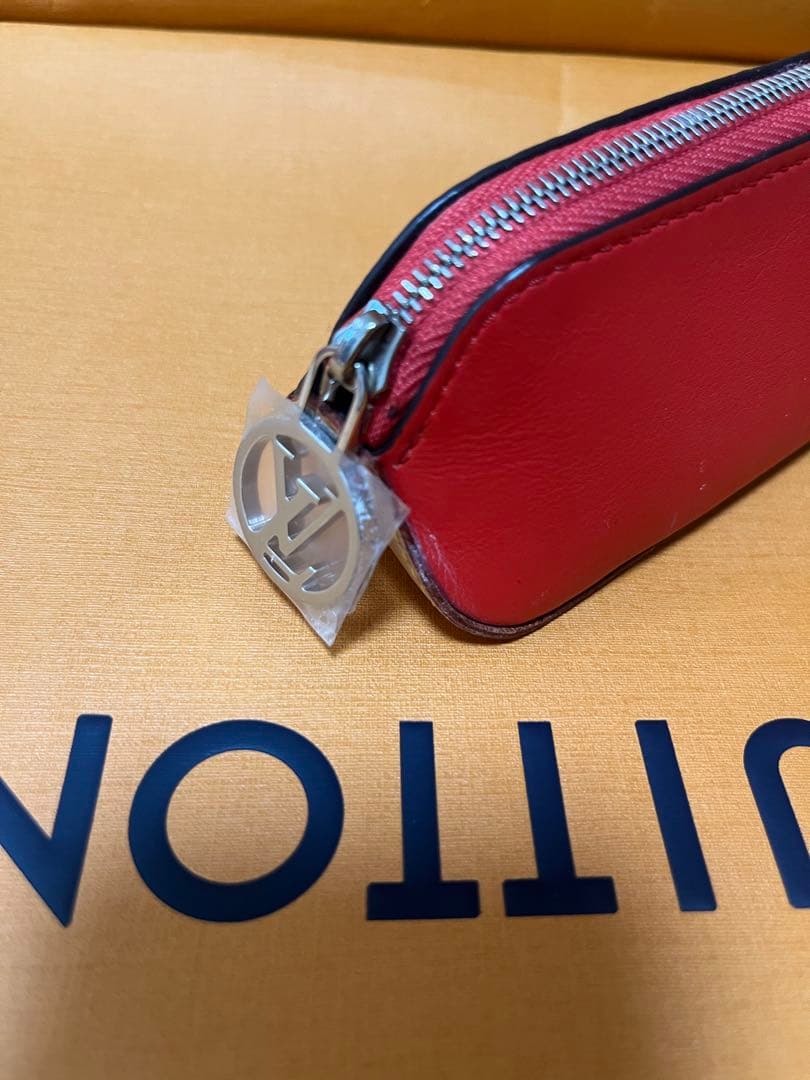 Louis Vuitton 筆箱 黒/赤