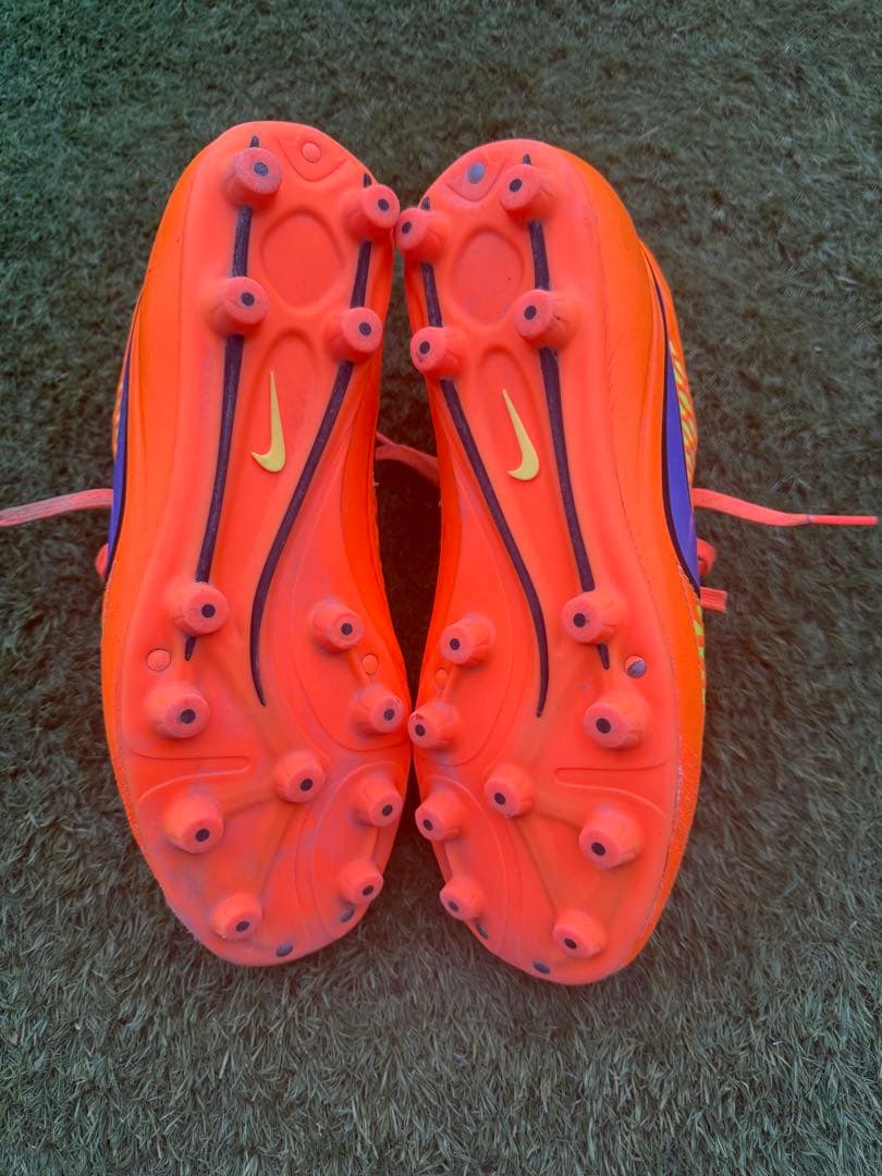 Nike マジスタ 25.5cm オレンジ