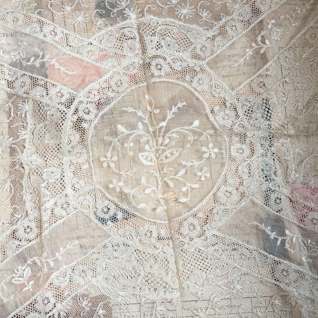 フランス アンティーク ノルマンディー レース ドイリー　正方形　E2481