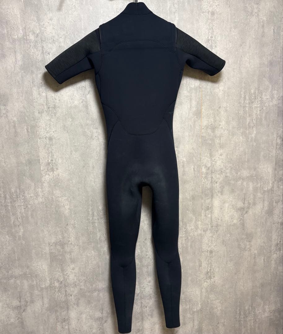 AIRTIGHT エアータイト　ウェットスーツ　XL