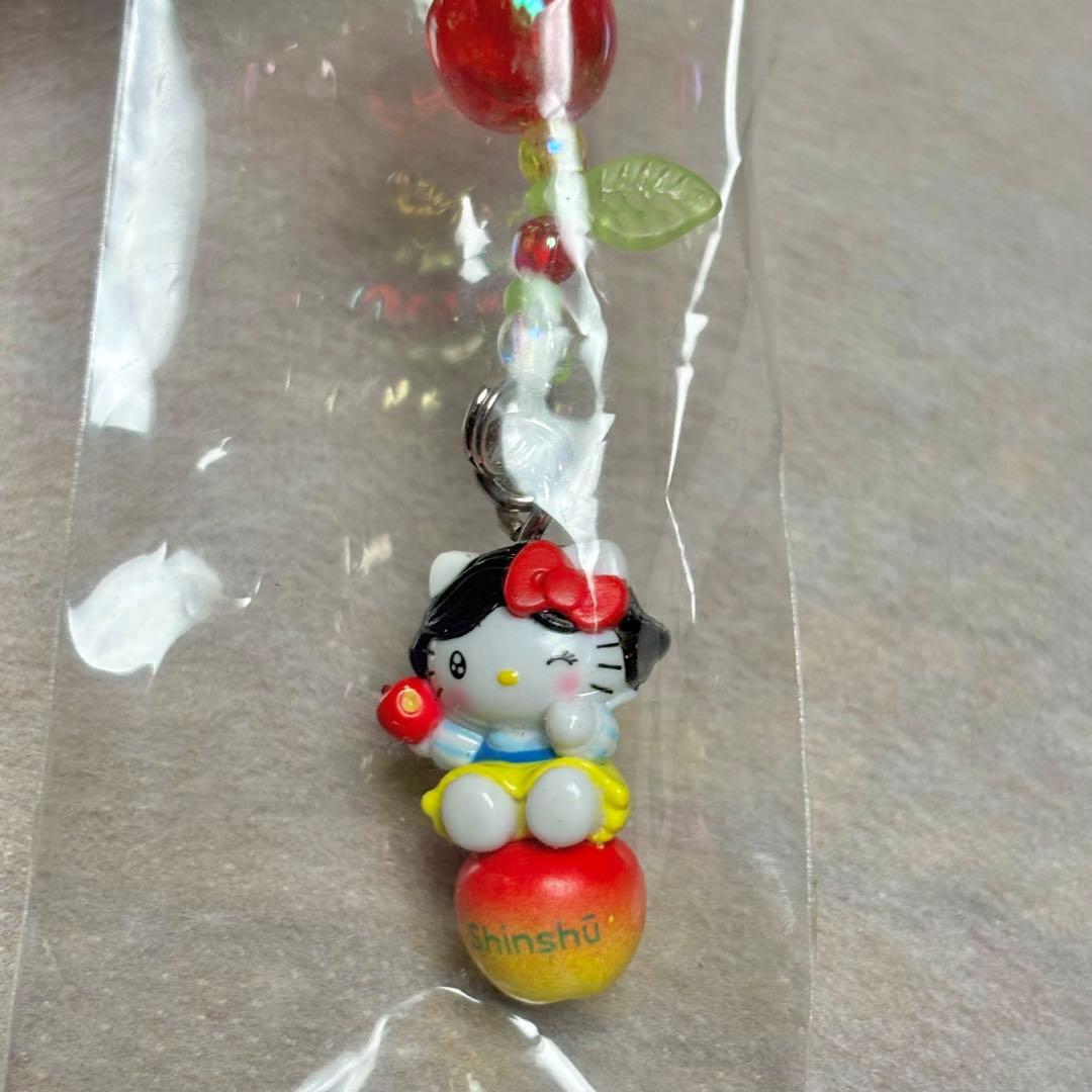 d*9様 レア ご当地キティ 信州限定 りんご姫バージョン ビーズ　根付け