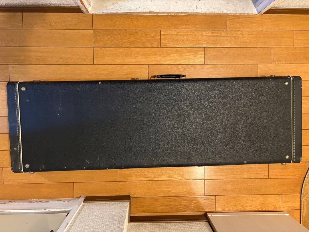 60〜70年代フェンダージャズベプレベ用ブラックトーレックスケース　Fender