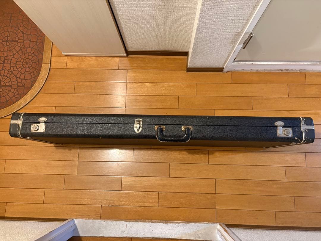 60〜70年代フェンダージャズベプレベ用ブラックトーレックスケース　Fender