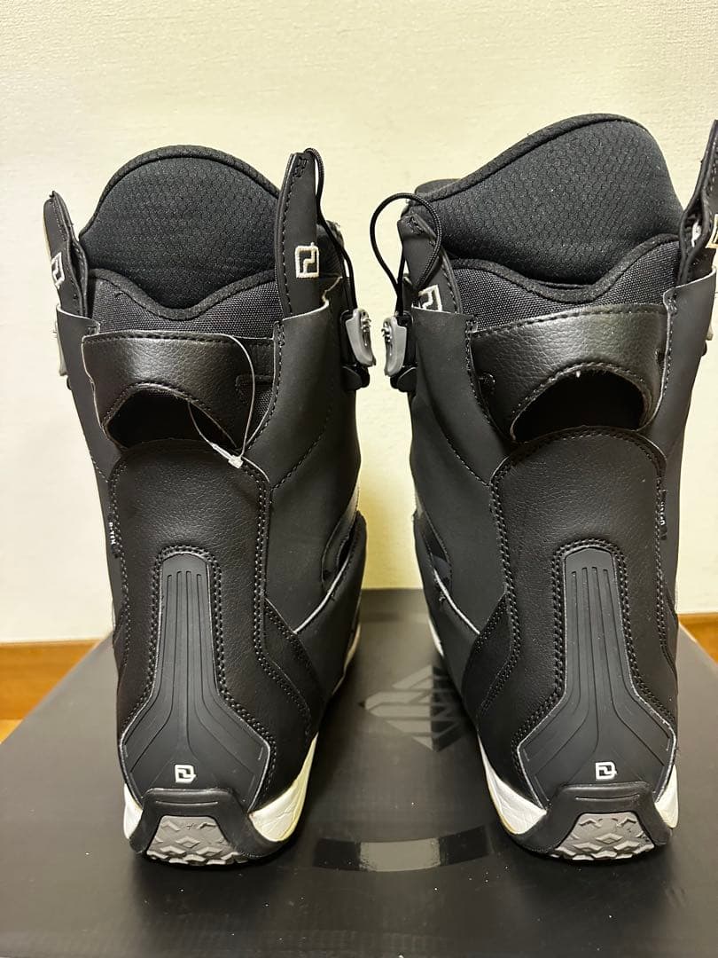 DEELUXE スノーボードブーツ 26.5 ブラック　カモフラ