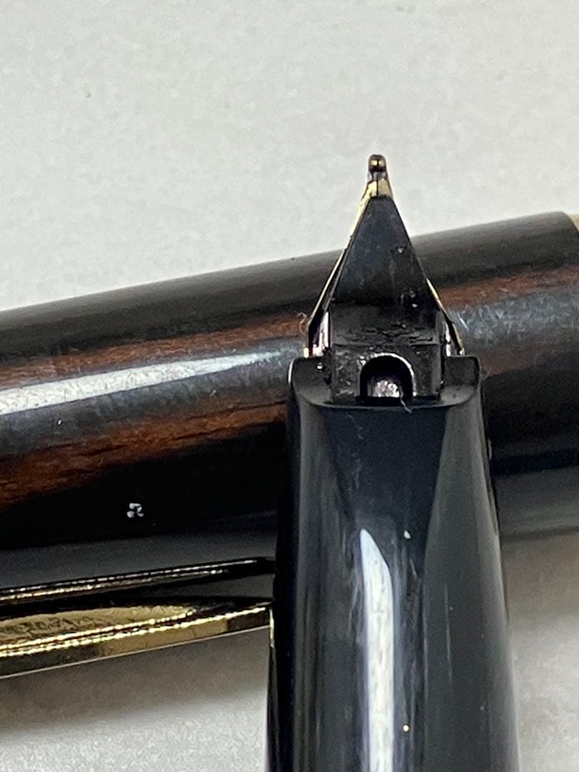 ジャンク★Sailor　セーラー　万年筆　木軸　世界の銘木シリーズ　18K