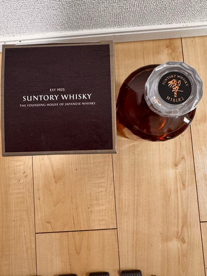 【新品】HIBIKI 21年 ウイスキー 700ml 箱入り