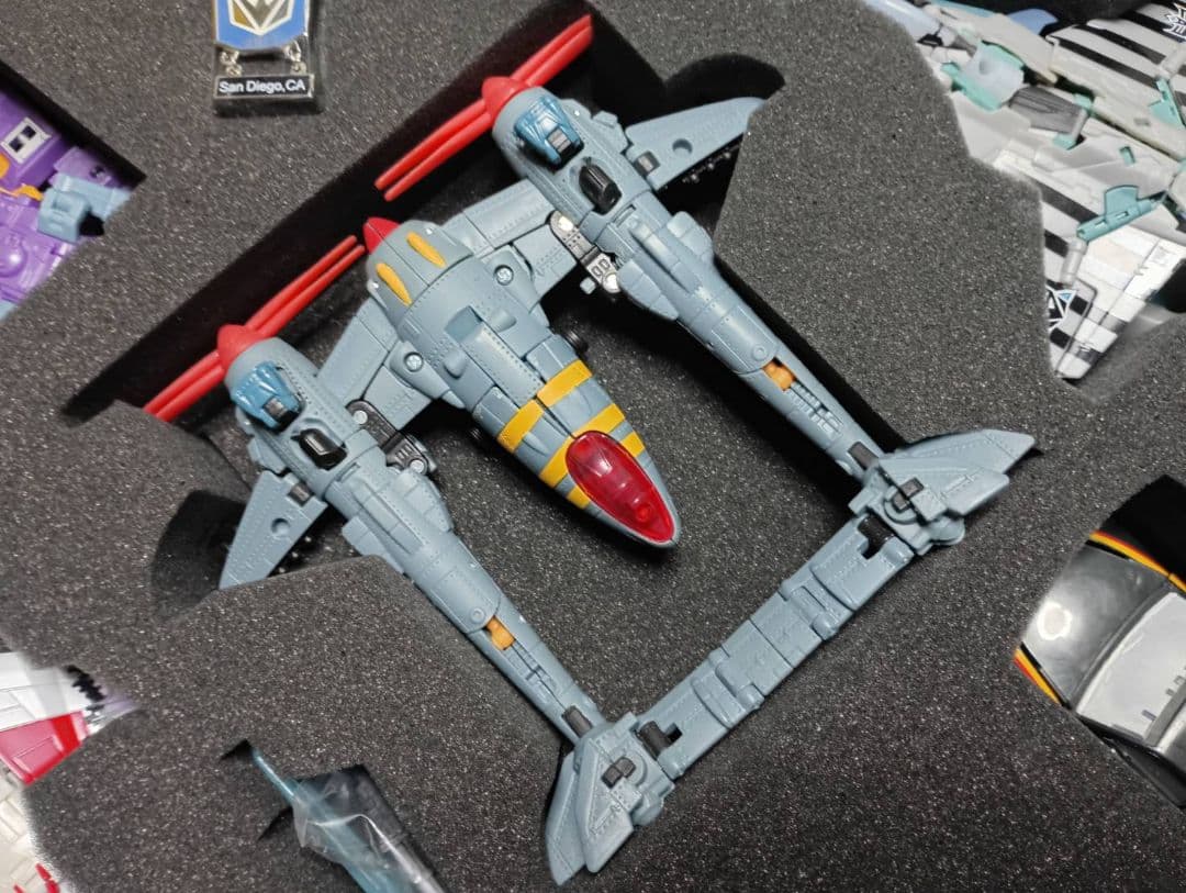 超激レア!限定品ボットコン2013ボックスセット マシンウォーズターミネーション