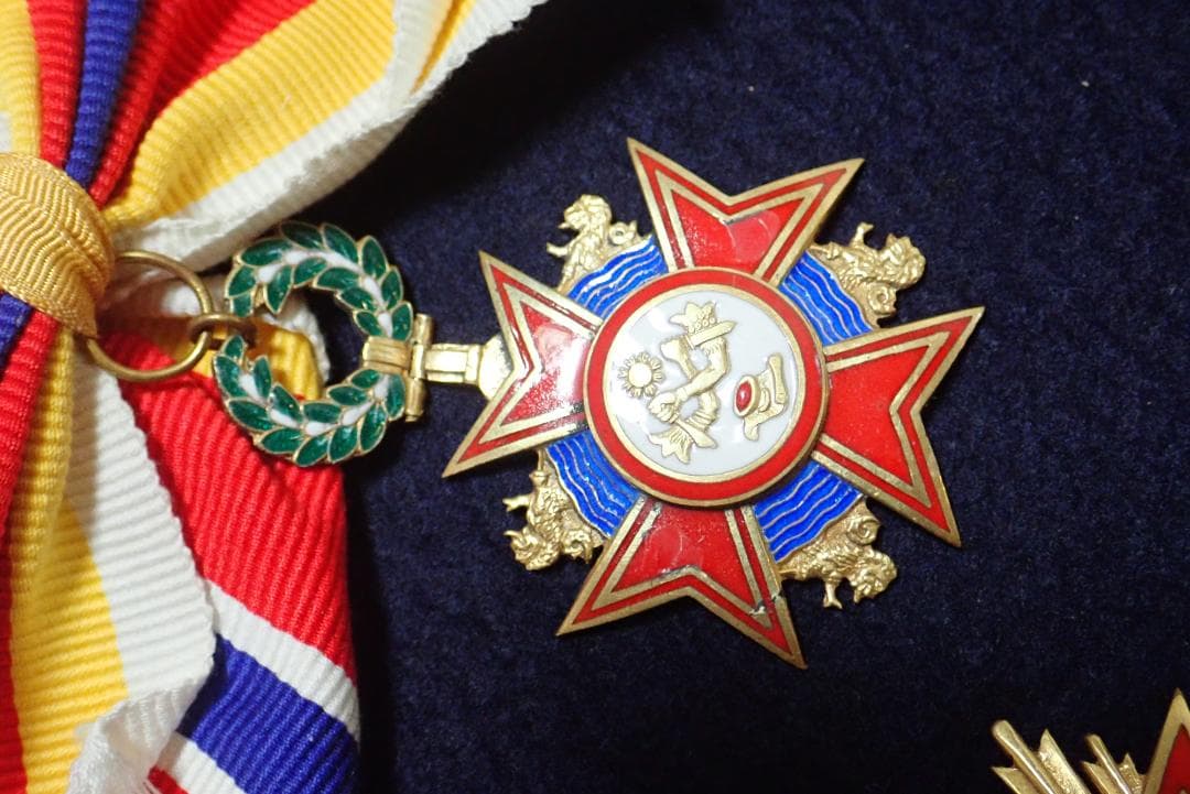 勲章フィリッピン シカツナ