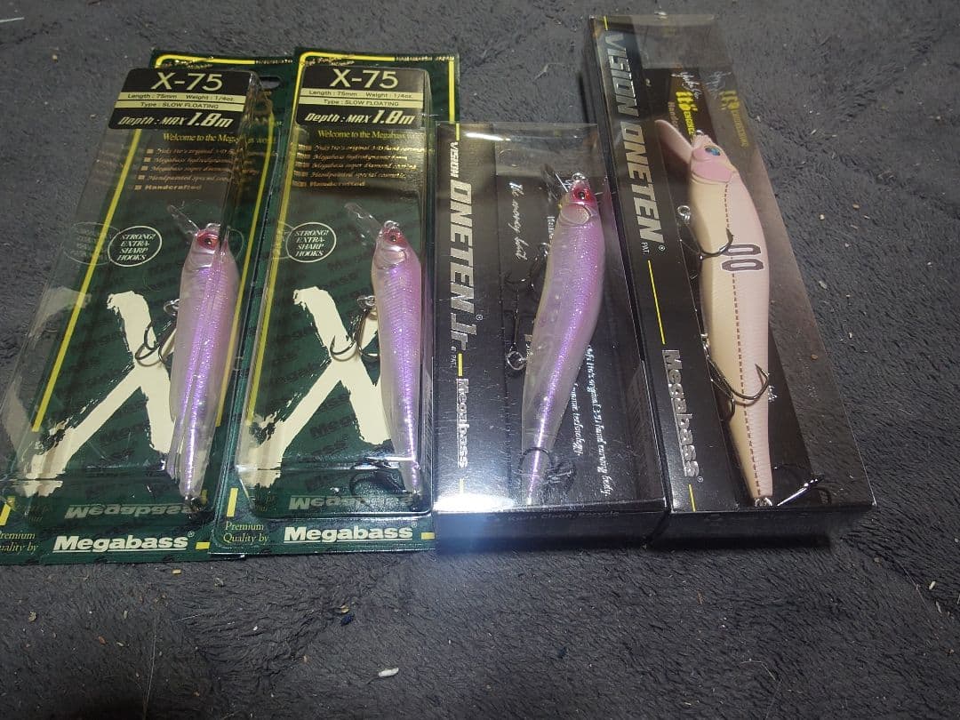 希少！ほぼ限定カラーMegabass ルアーセット １６個