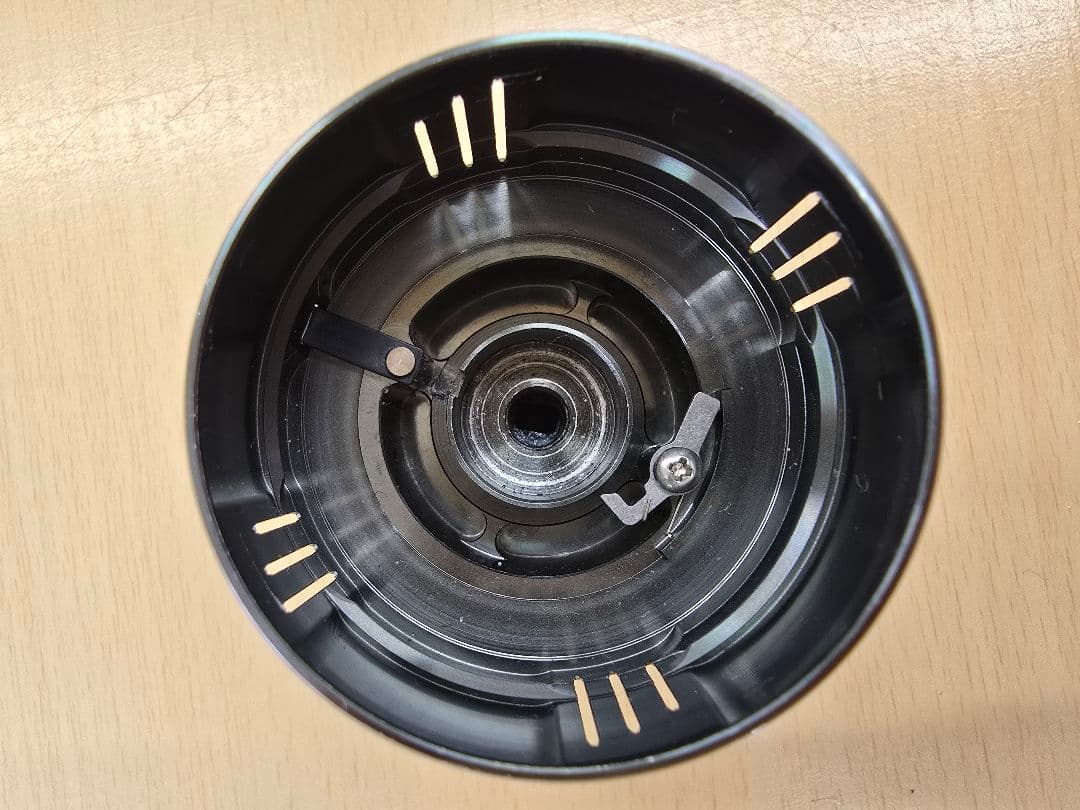 シマノ 22ステラ C5000XG 純正スプール ②