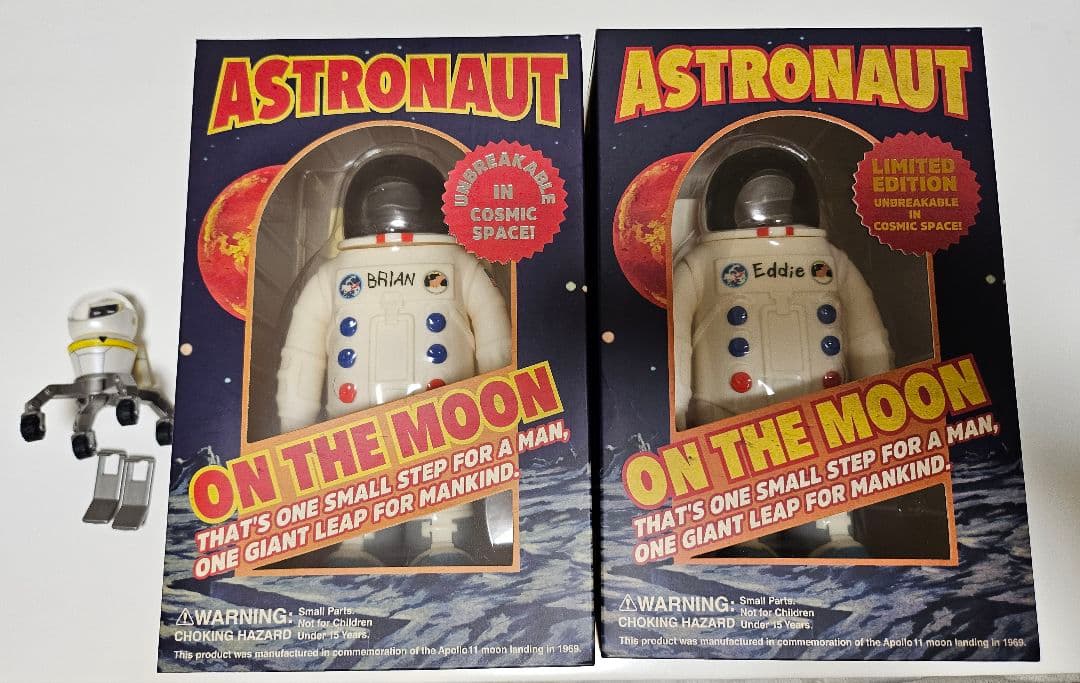 宇宙兄弟　初版エディ・ブライアン人形+ブギースマホスタンドセット