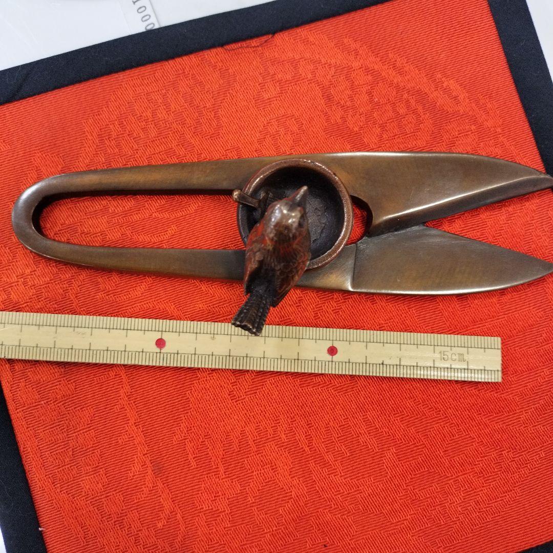 金属製 鳥の装飾 工芸品　文鎮