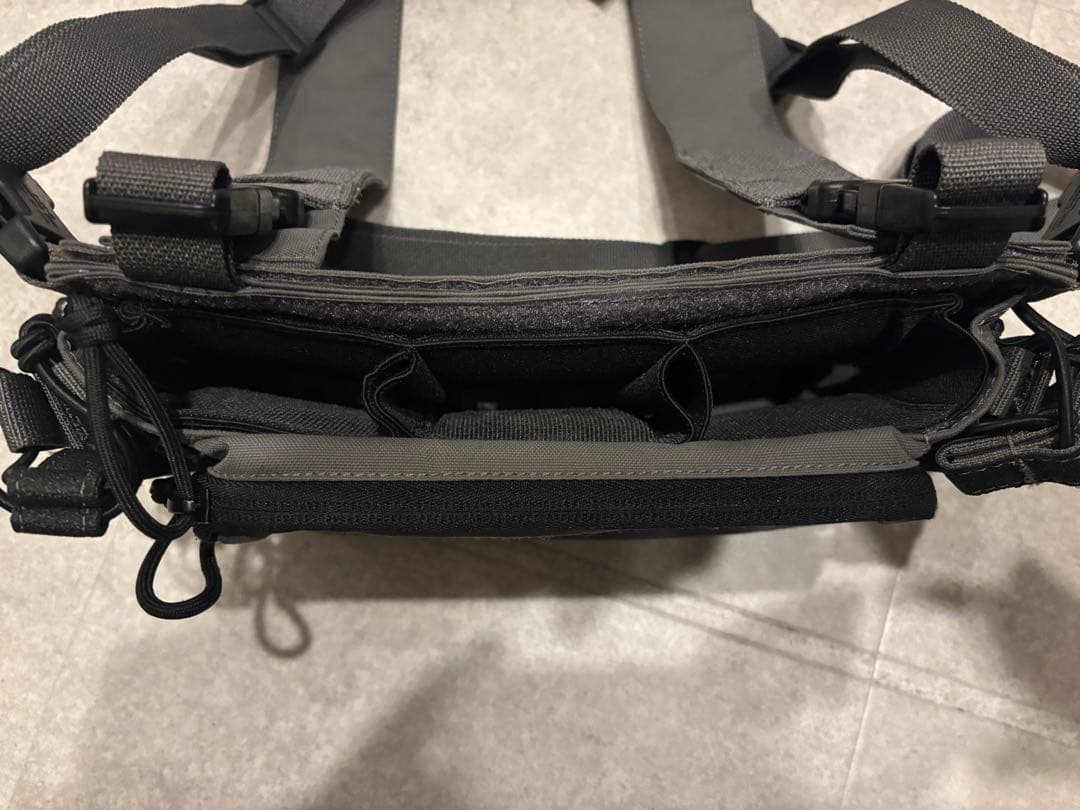 PEW Tactical HSPスタイル D3CRMチェストリグ ウルフグレー