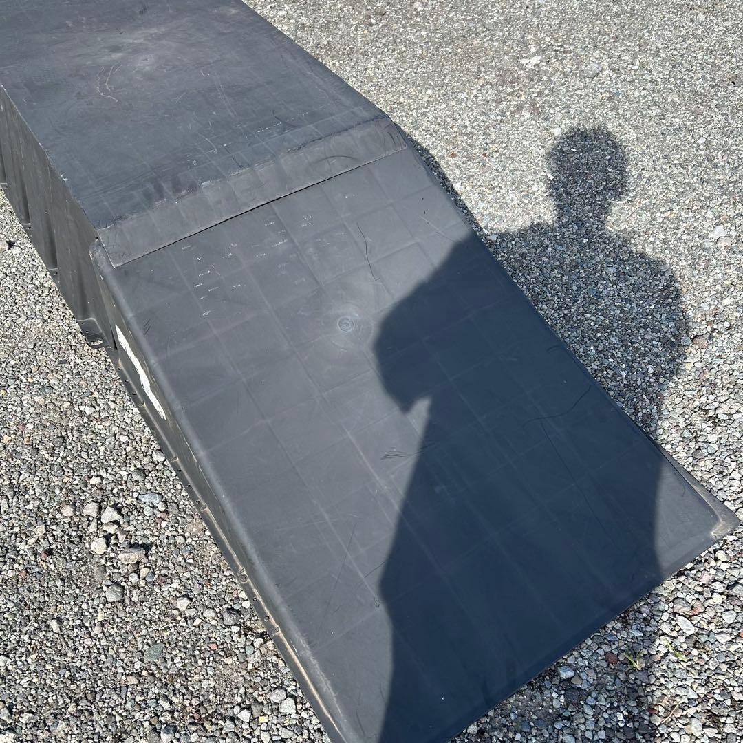 スノーボード　バイク　bmx ジャンプ台　ランプ ブラック