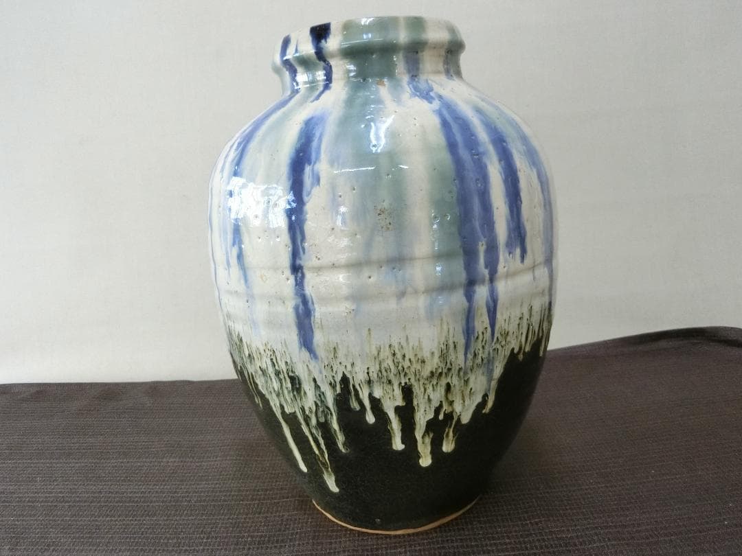 インテリア！ 【壺　流れ釉見事 　会津本郷　緑青白景色　骨董・K17】★見栄え