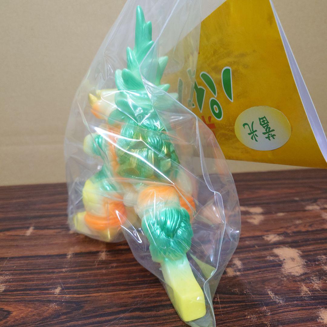 果獣　パインダム　蓄光　ソフビ　勉造形