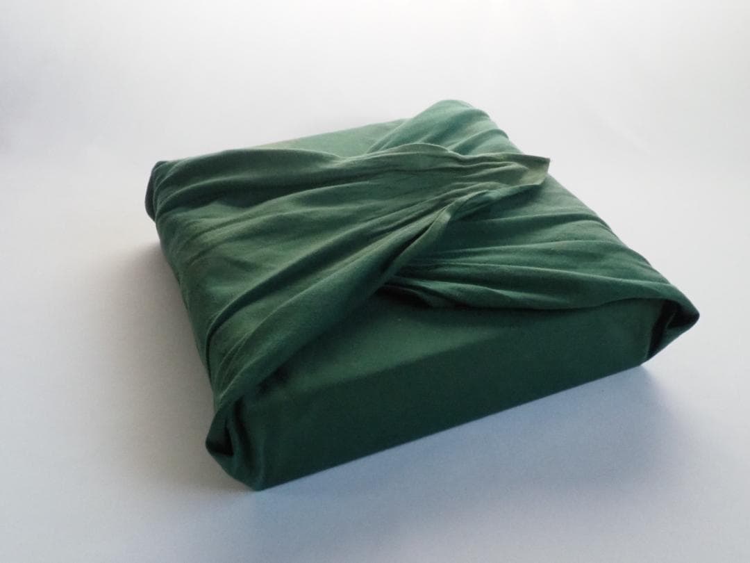 裏千家15世鵬雲斎御書付『巻水蒔絵四方盆』14代駒澤利斎造（共箱・二重箱）