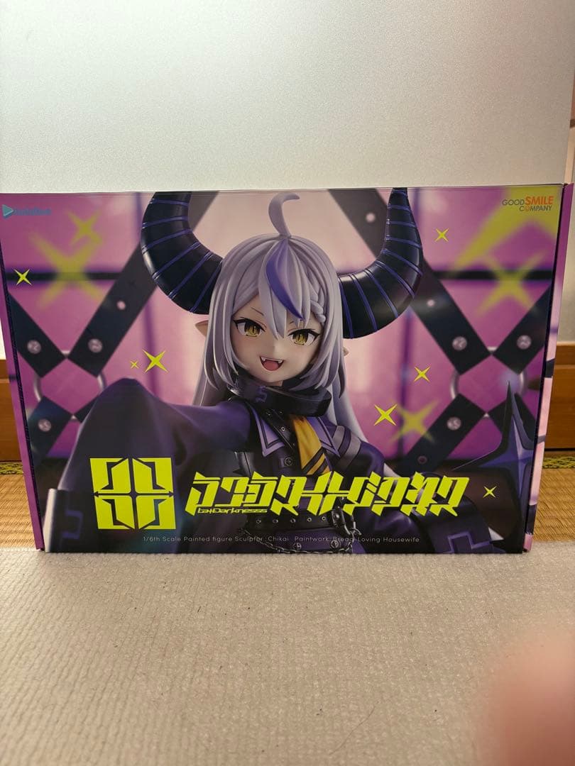 ホロライブ　ラプラス　フィギュア