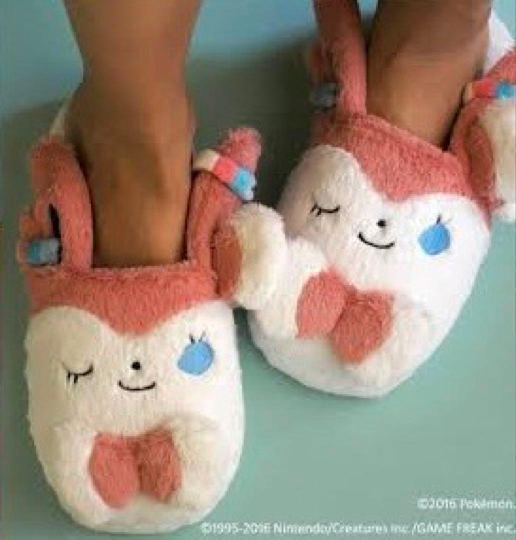 ポケモン ITS’DEMO イッツデモ ニンフィア スリッパ ブイズ イーブイ