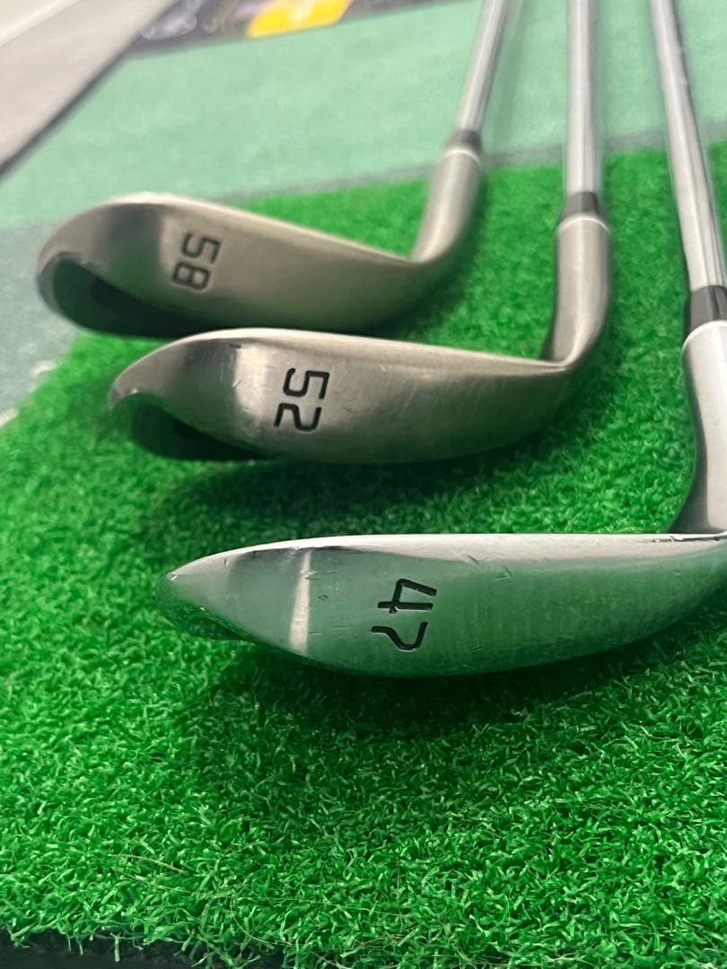 DJ4ウェッジ 47度、52度(BK)、58度(BK) カバー付き3本セット