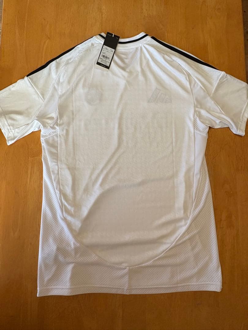 正規品 新品 紙タグ付 レアルマドリード 24/25 XLサイズ ①