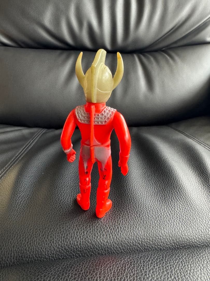 せちゃ【昭和当時物】ウルトラマンタロウ ブルマァク初期 希少良品