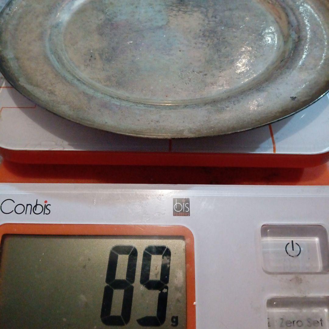 銀製品老舗の尚美堂の銘々皿 直径約13.5㌢ 約88グラム尚美堂の刻印あり