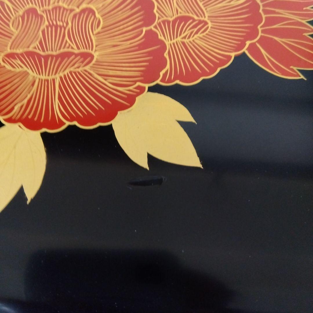 輪島塗　牡丹紋様　四段重箱