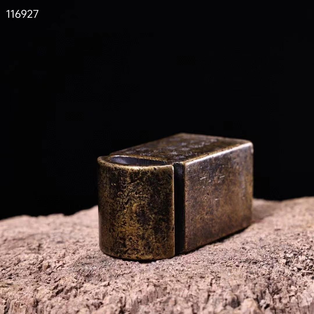 中国古美術・古い純銅の印鉴・細密彫・案頭・置物・文房具・古銅製