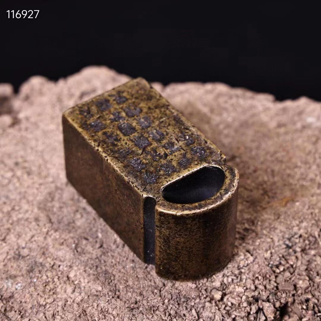 中国古美術・古い純銅の印鉴・細密彫・案頭・置物・文房具・古銅製