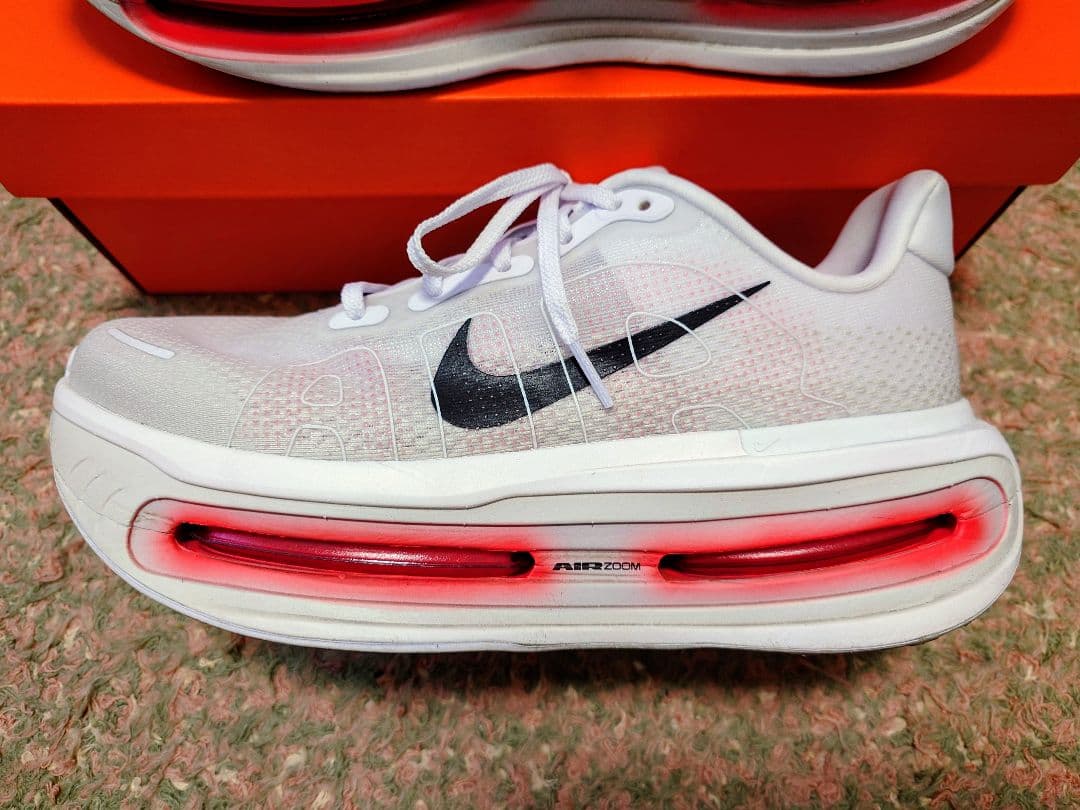 Nike vomero premium 26.5cm ナイキ ボメロ プレミアム