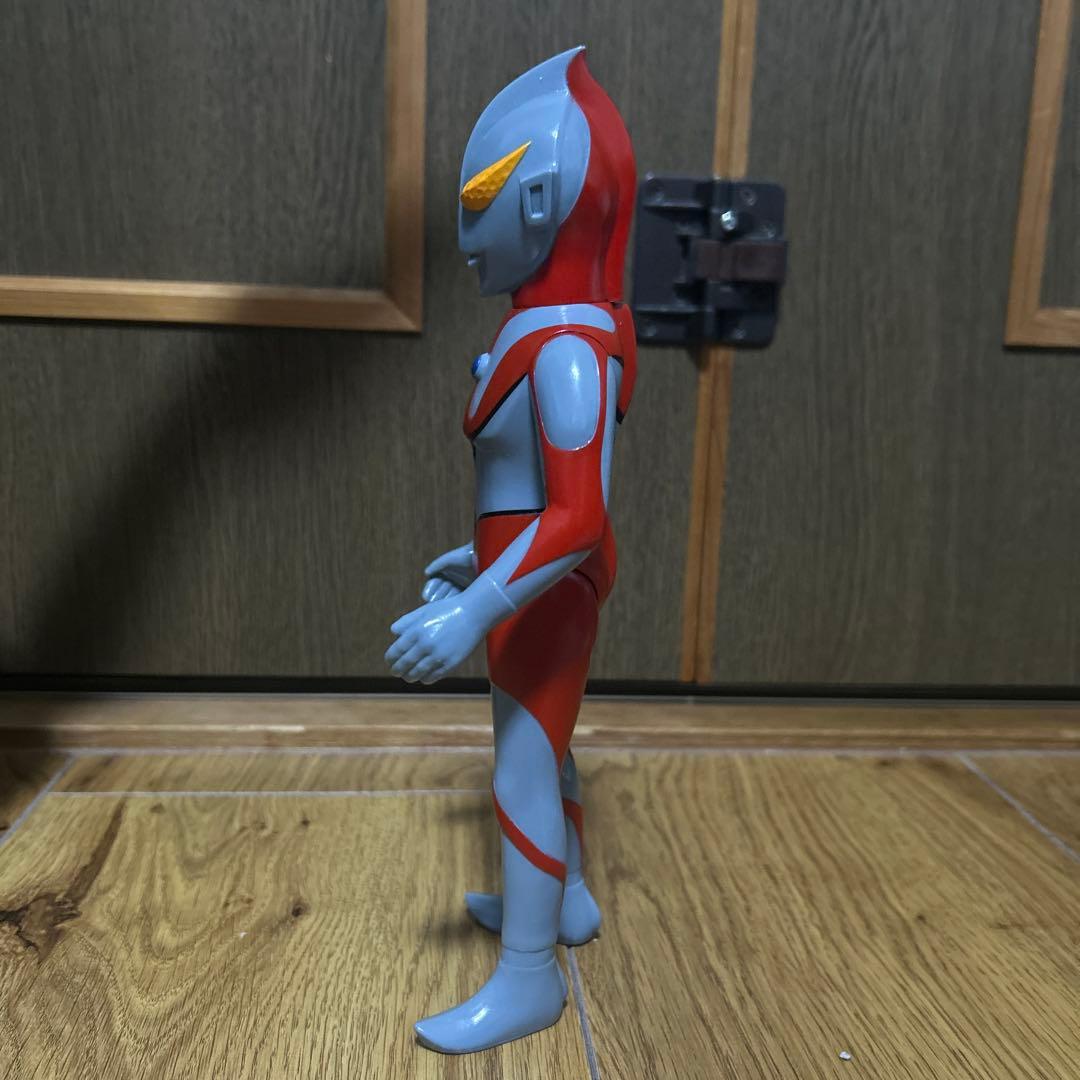 ニセウルトラマン　やまなや 銀河連邦　ソフビ