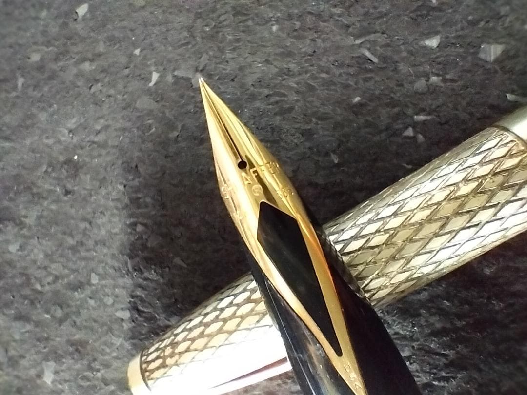 SHEAFFER シェーファー万年筆 14Kスターリングシルバー網目模様 USA