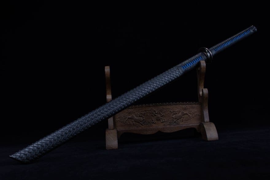 青火刺繍春刀  武具　刀装具　日本刀　模造刀   居合刀