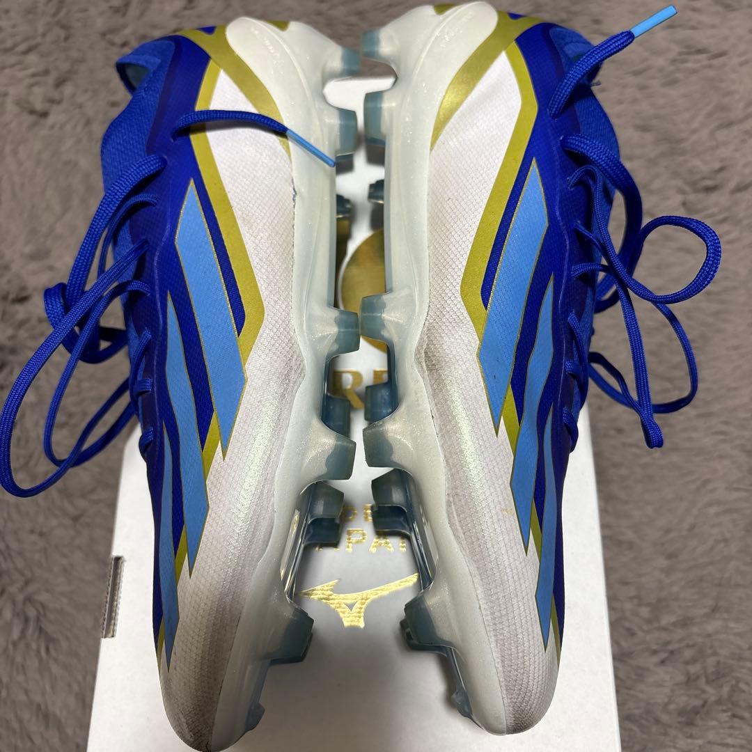 アディダスクレジーファストMessi