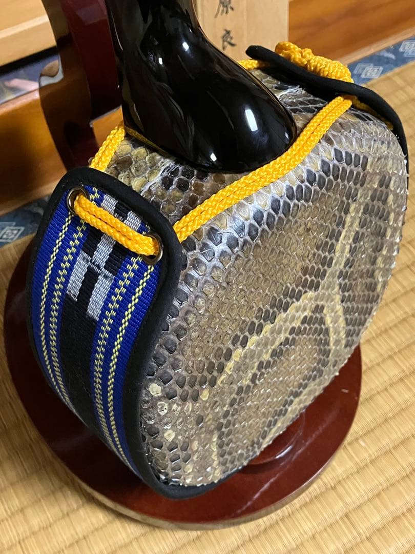 沖縄三線高級八重山黒木ウズラ➖与那城型本皮一枚張りスンチ塗り期間限定出品