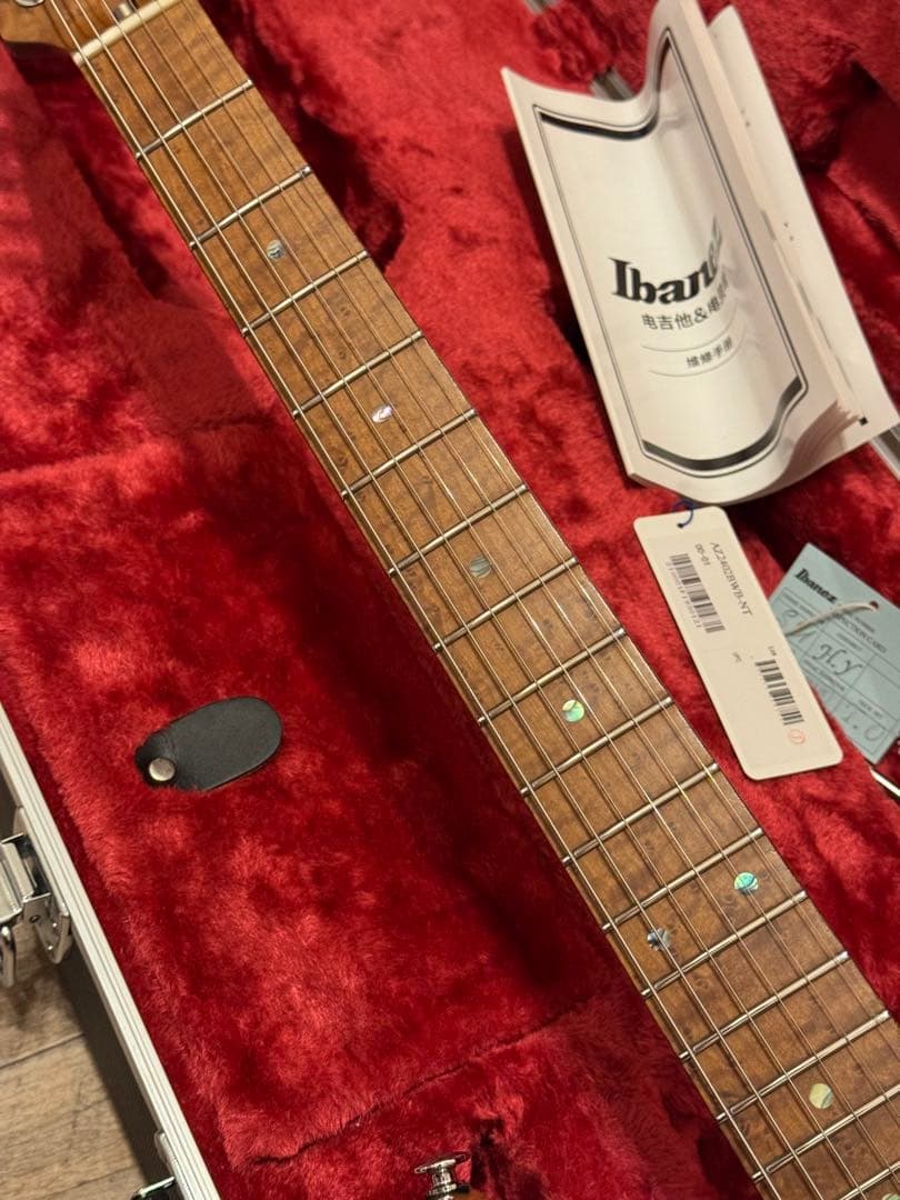 Ibanez prestige AZ 2402 BWB-NT(限定品)