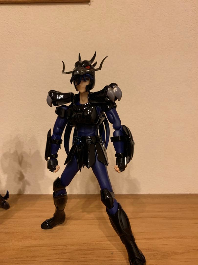 聖闘士星矢　暗黒聖闘士　フィギュア