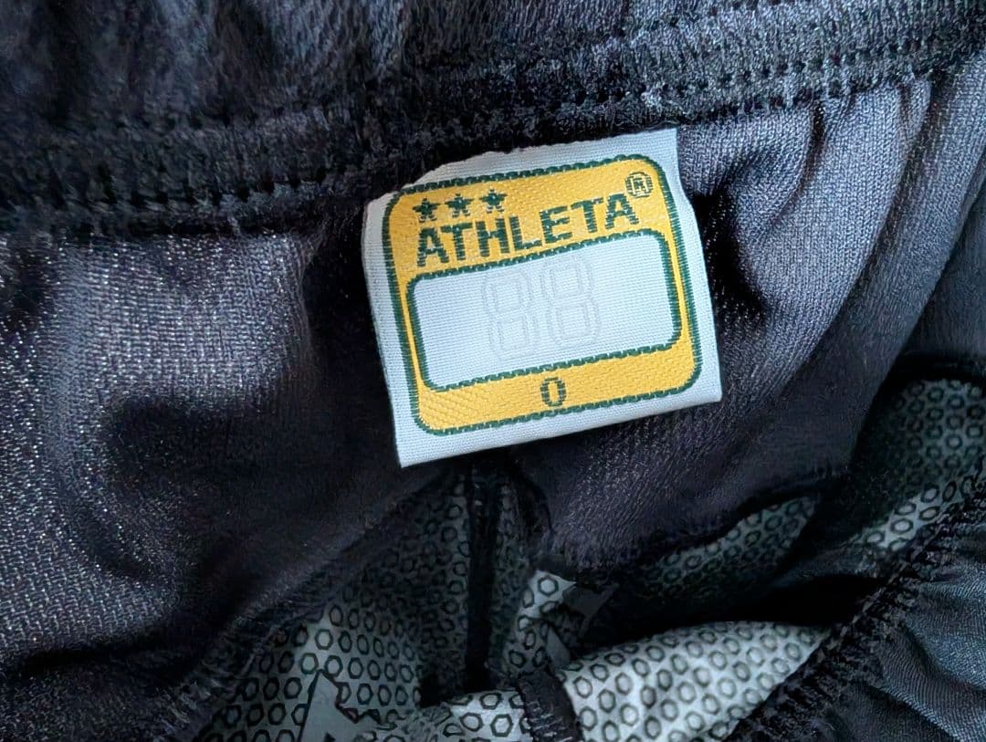 ATHLETA フード付きウインドブレーカー　上下