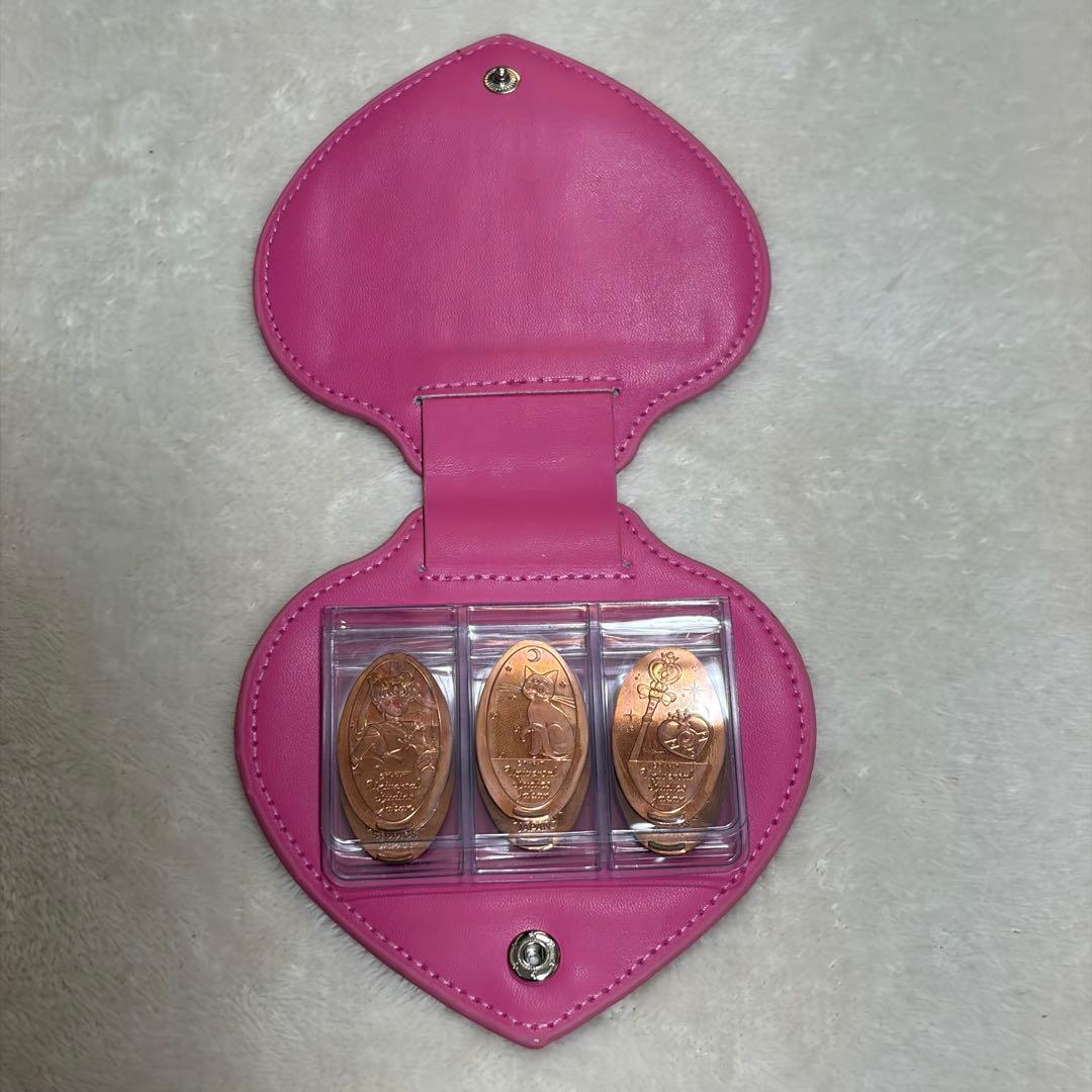 【終売品】USJ ユニバ セーラームーン メダリオンケース スーベニアメダル