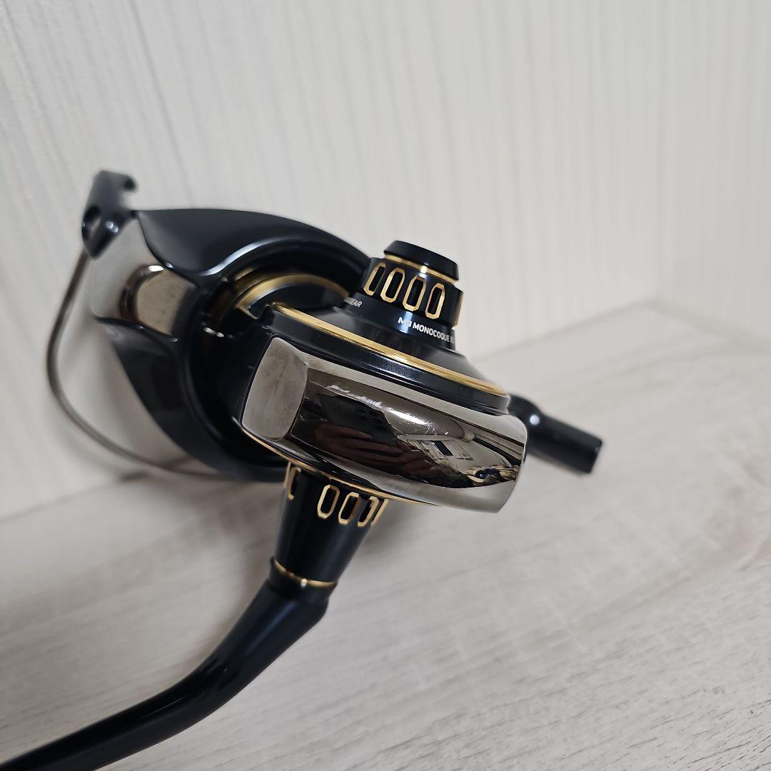 ダイワ　25　ソルティガ　 20000-H スピニングリール