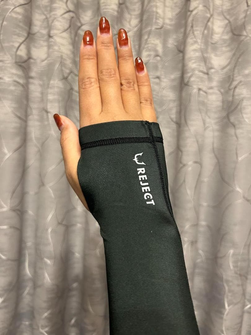 [リジェクト] アームカバー ゲーミング サムホール ショート 1枚入り マウb