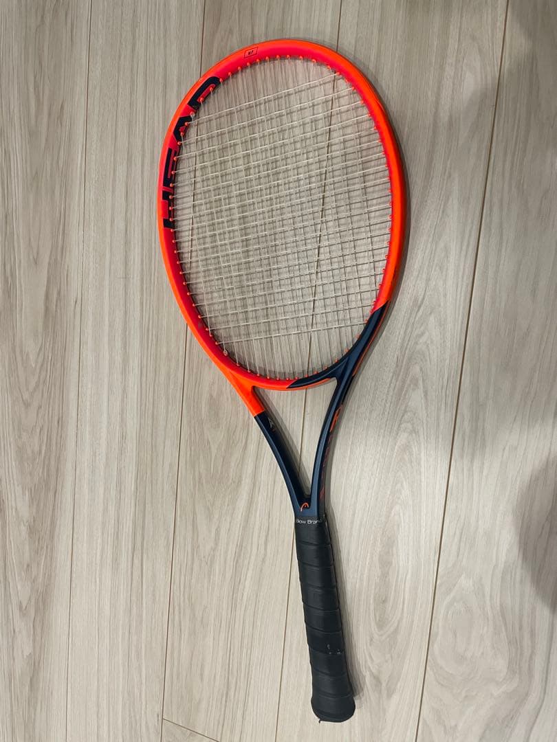 HEAD RADICAL MP400 テニスラケット グリップ2