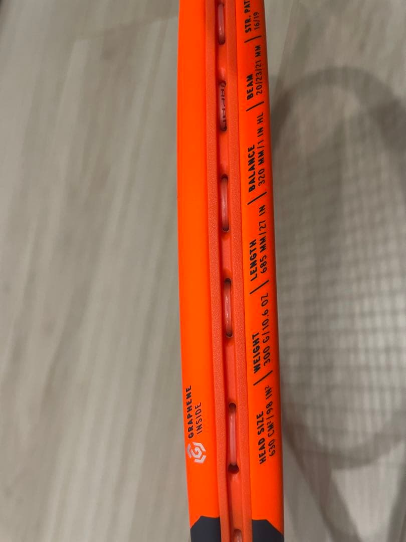 HEAD RADICAL MP400 テニスラケット グリップ2