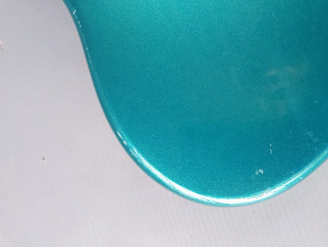 Bacchus（バッカス）のジャズベースタイプのエレキベース(あ84)